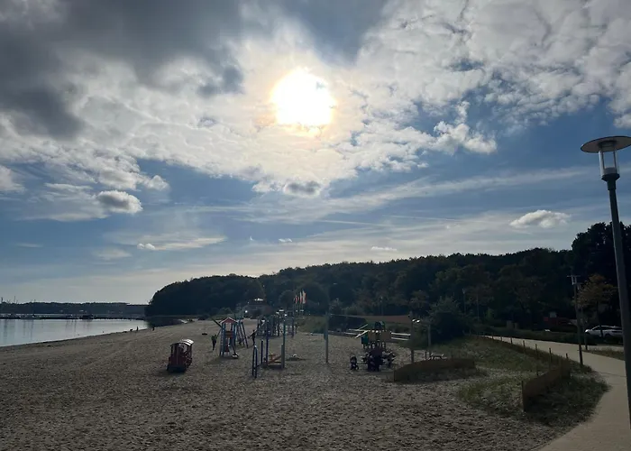 Lieblingsplatz -wunderschoen, Mit Blick Auf Foerde Appartement *